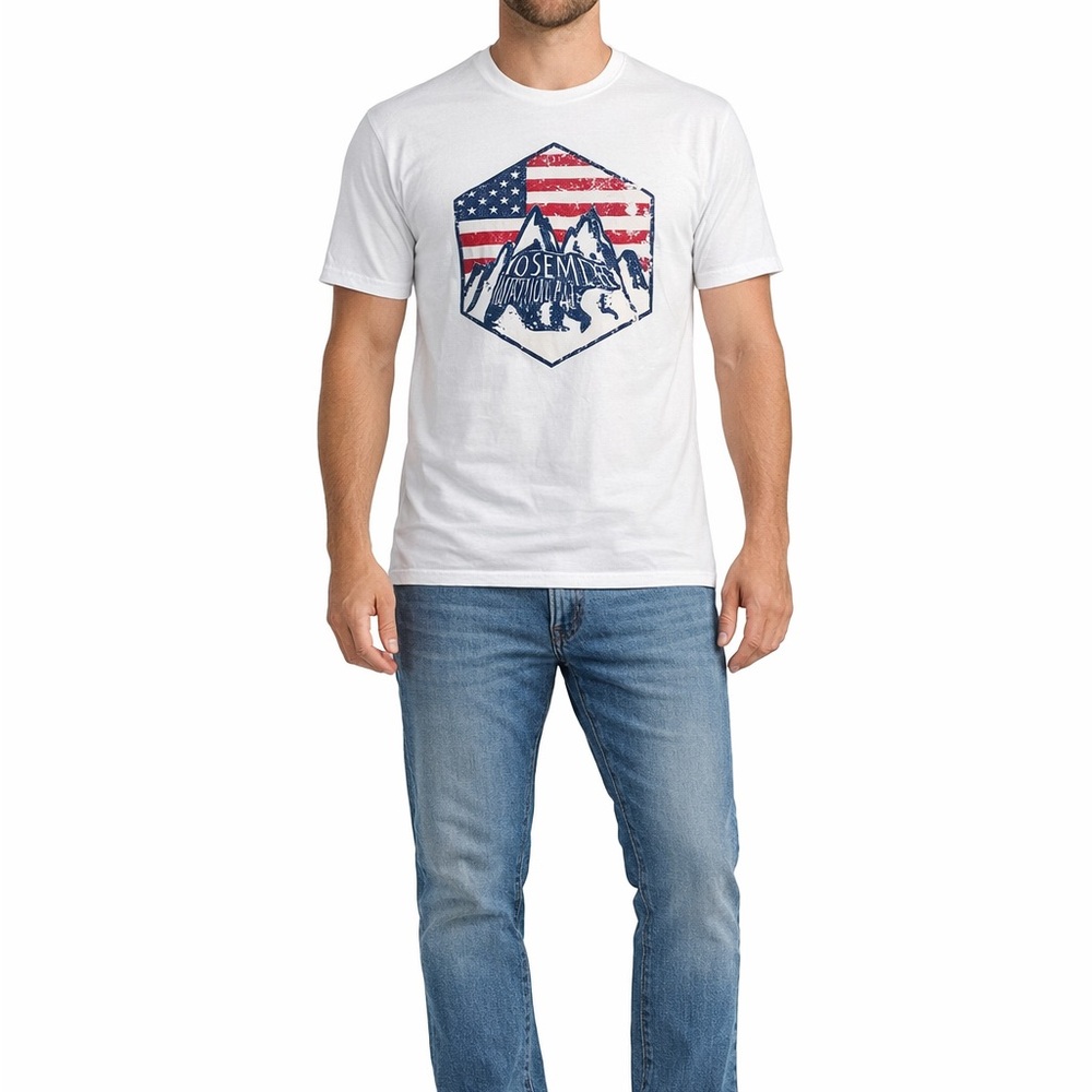 Yosemite National Park Size Medium White T-Shirt